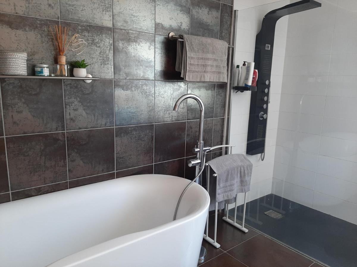 Chambre Double Dans Maison Chaleureuse Et Familiale Καρκασόν Εξωτερικό φωτογραφία